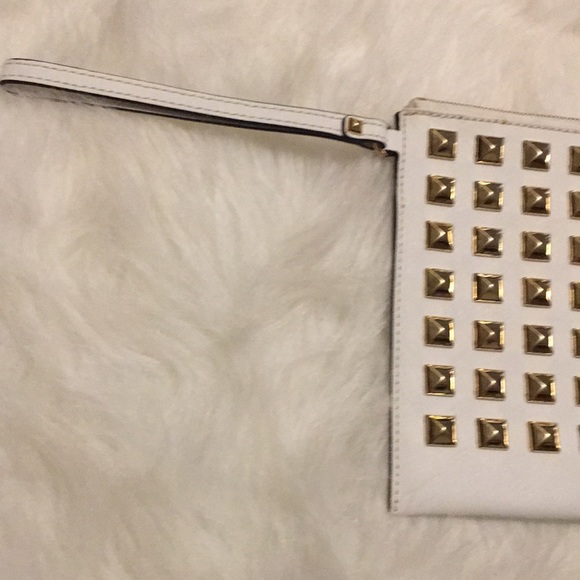Michael Kors extra large XL wristlet clutch gold studs studded pyramid studs MK - Picture 5 of 15